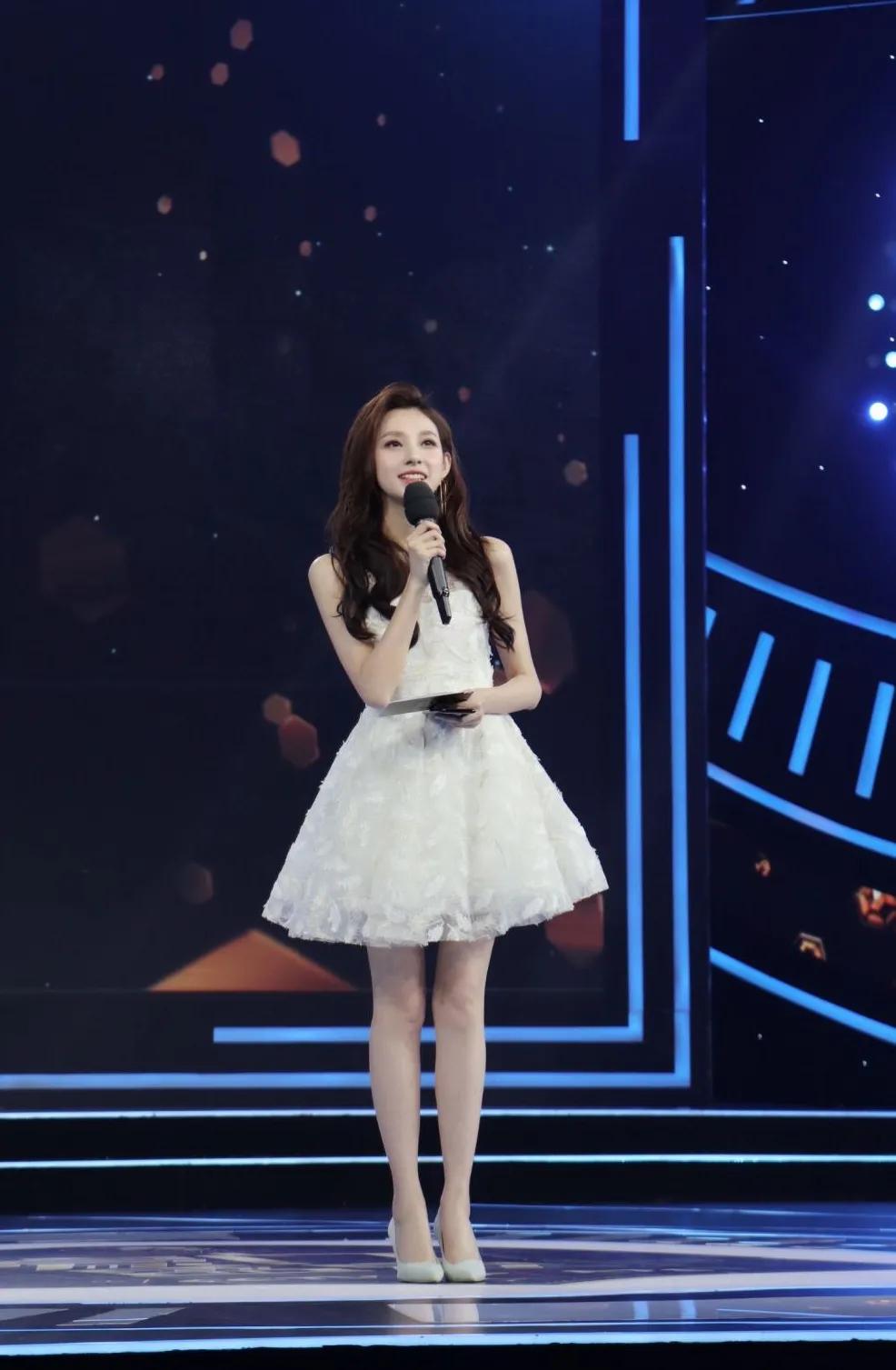 央视体育美女主播马凡舒,央视美女马凡舒