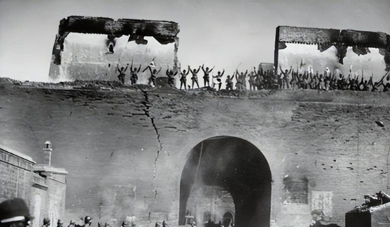 侵华日军暴行实录彩色图片,20张图片揭发日寇暴行