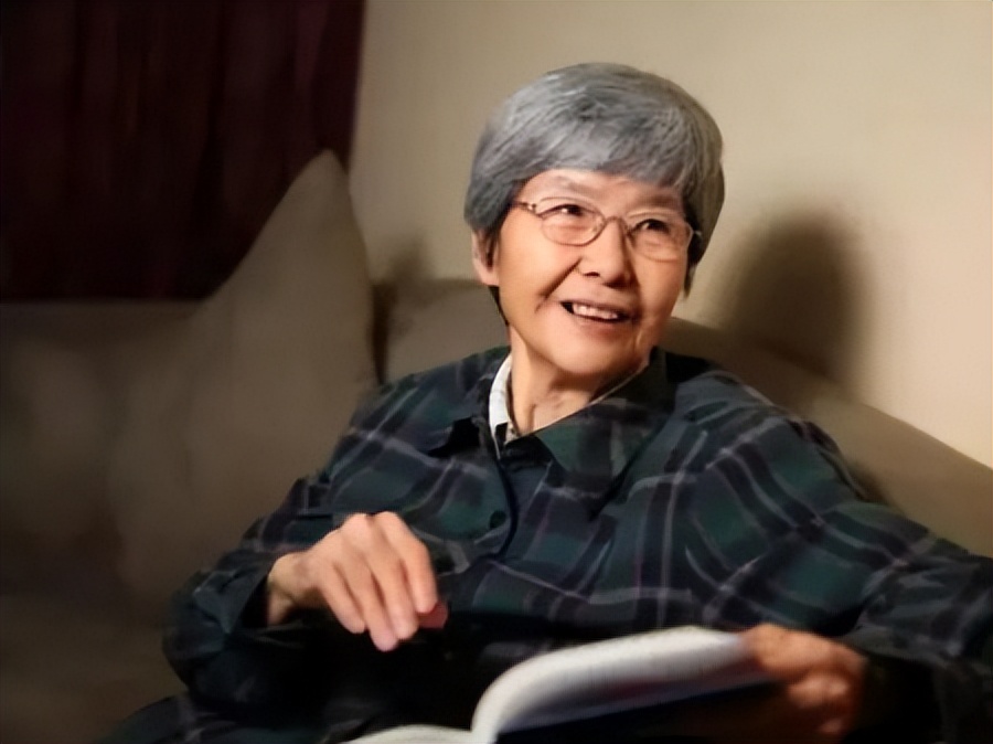 “樊锦诗星”正式命名，又一次捐款，她的名字闪耀在无垠的夜空