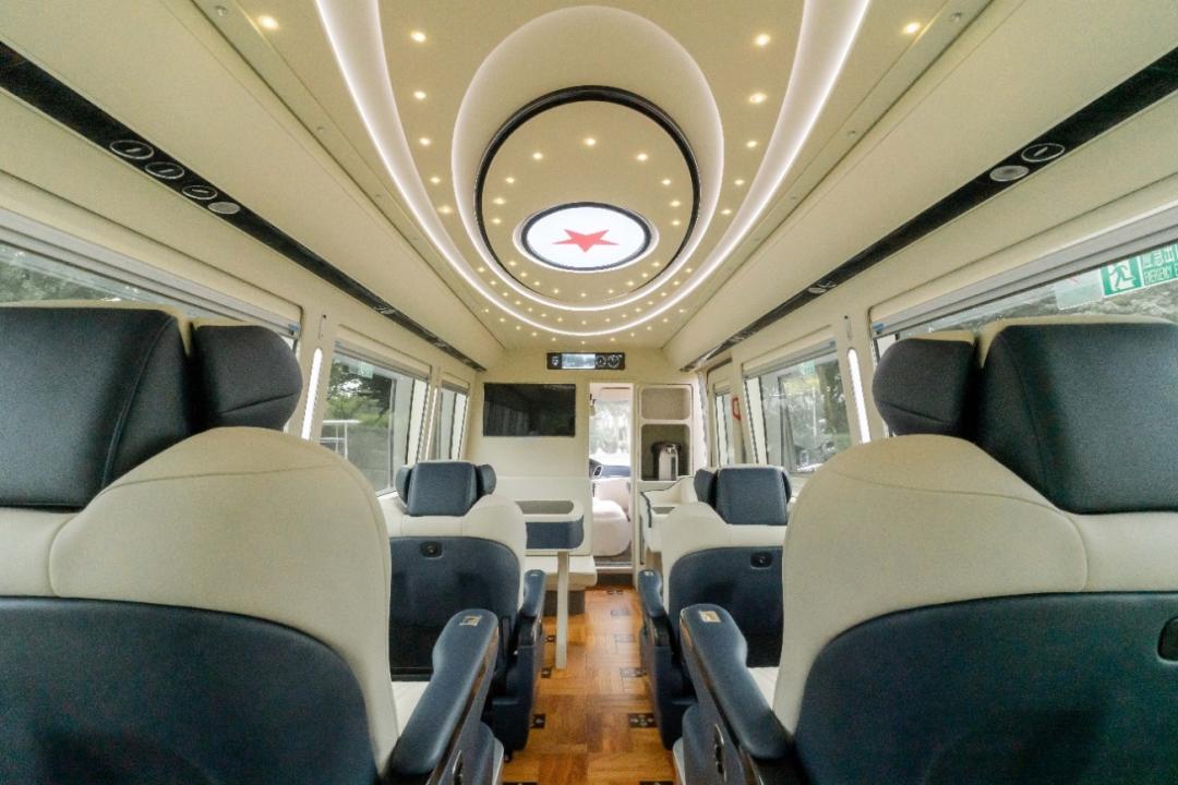 宇通高端商务T7星河版,宇通t7最新款