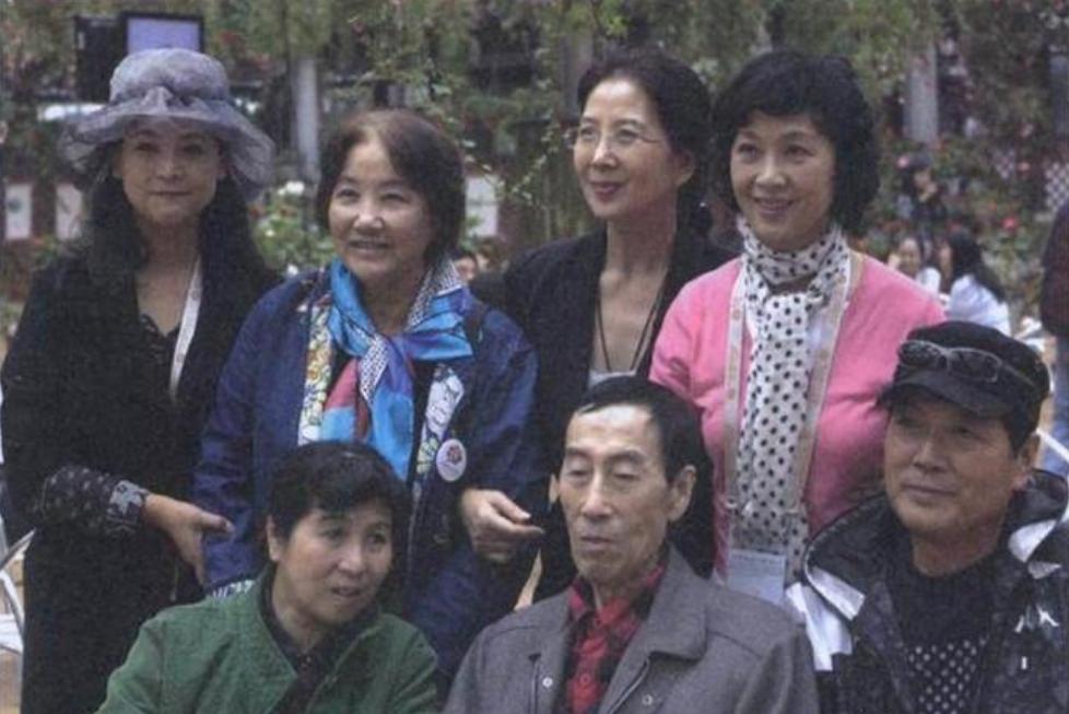 演员龚雪：80年代红极一时，因“流氓案”远走他国，现状如何？