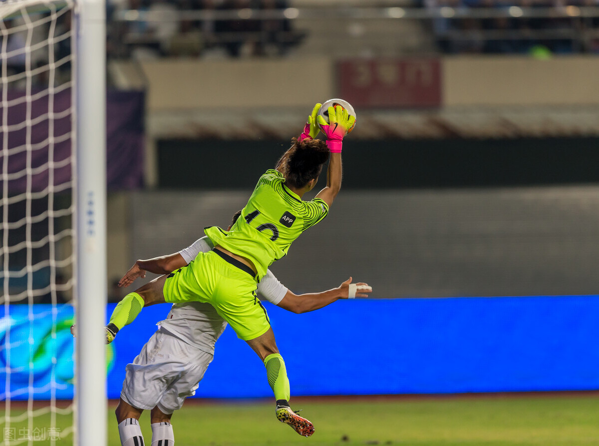 对运动员来说什么更重要,足球运动员的最佳状态时间