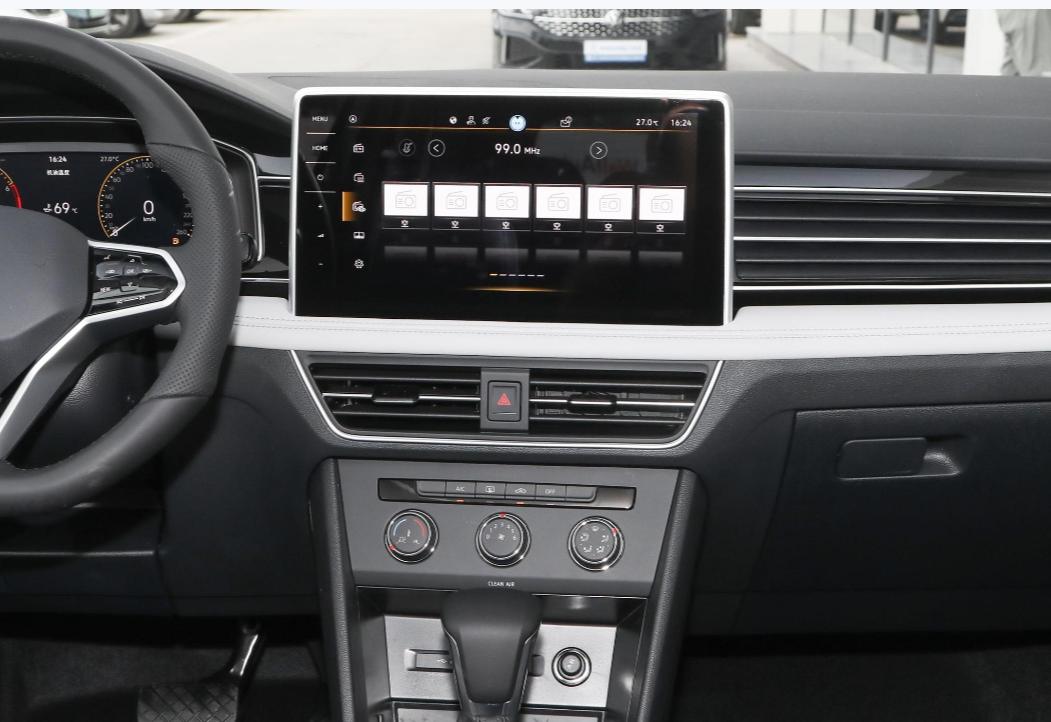 大众途观L全新外观内饰，配置超豪华，售价还下降了！能不能入？