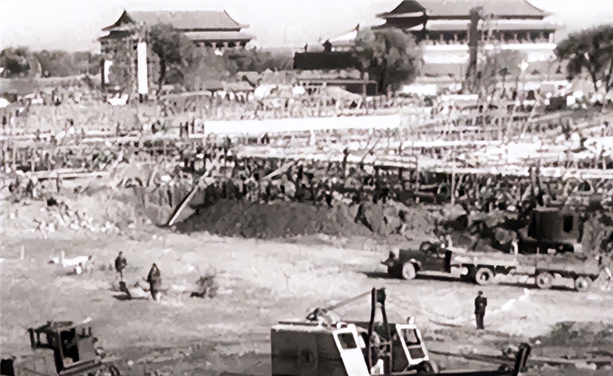 人民大会堂用了多少钢筋,人民大会堂建筑奇迹