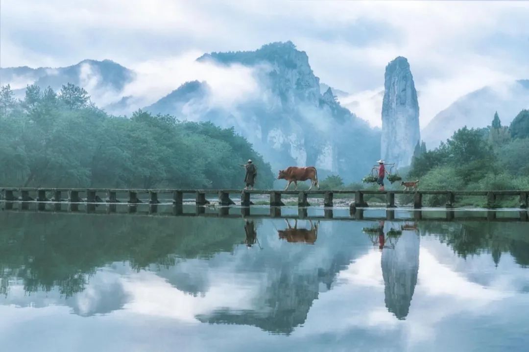 火热的周边游喂饱了本地生活,划算的周边游