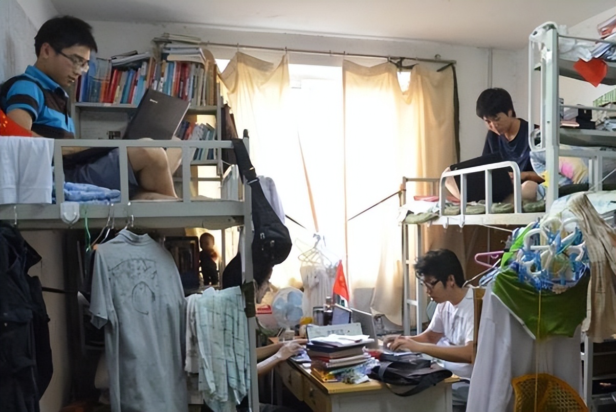 夏天寝室没空调降温好方法,夏天宿舍热没空调咋办