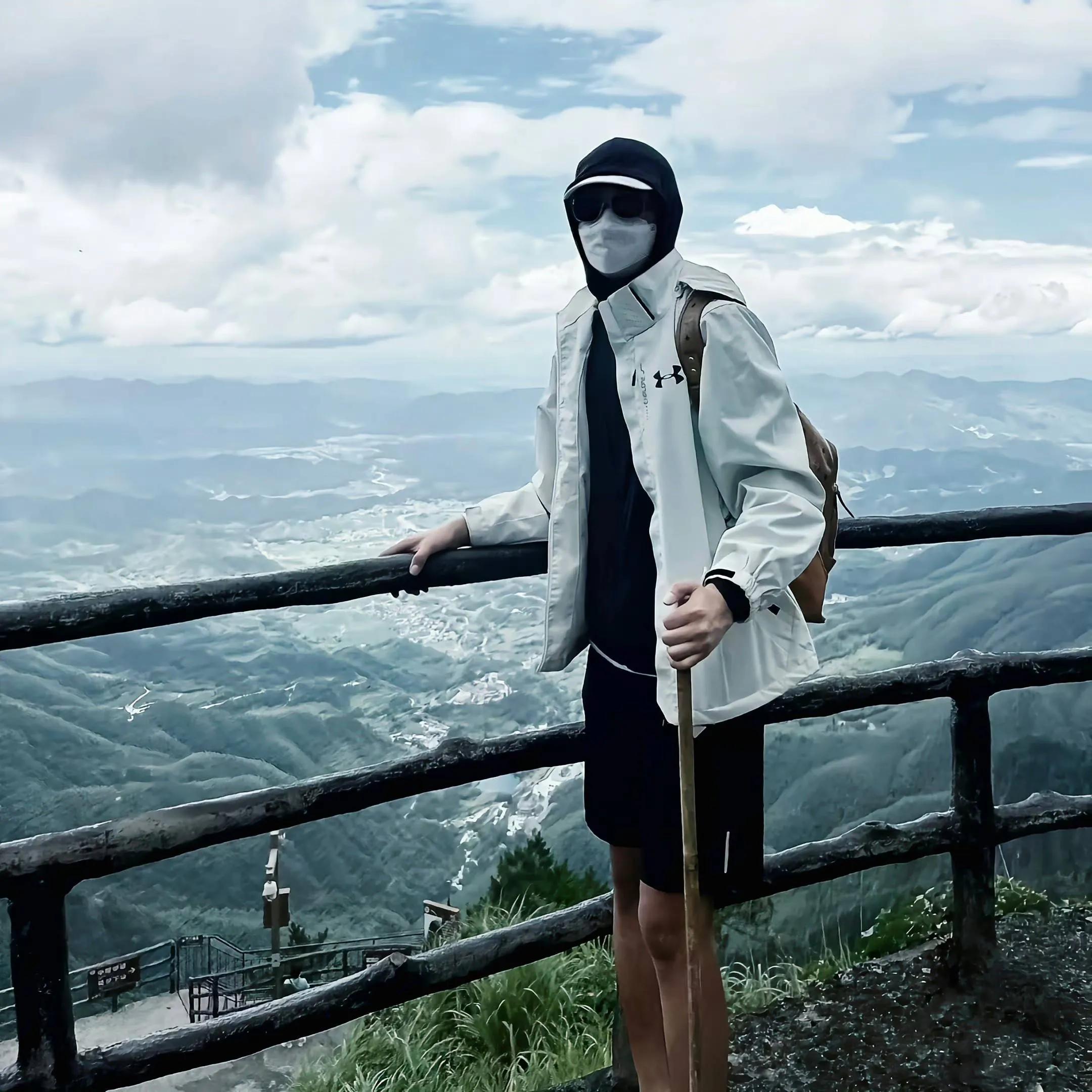 成熟稳重痞帅的男人头像,成熟痞帅男头像