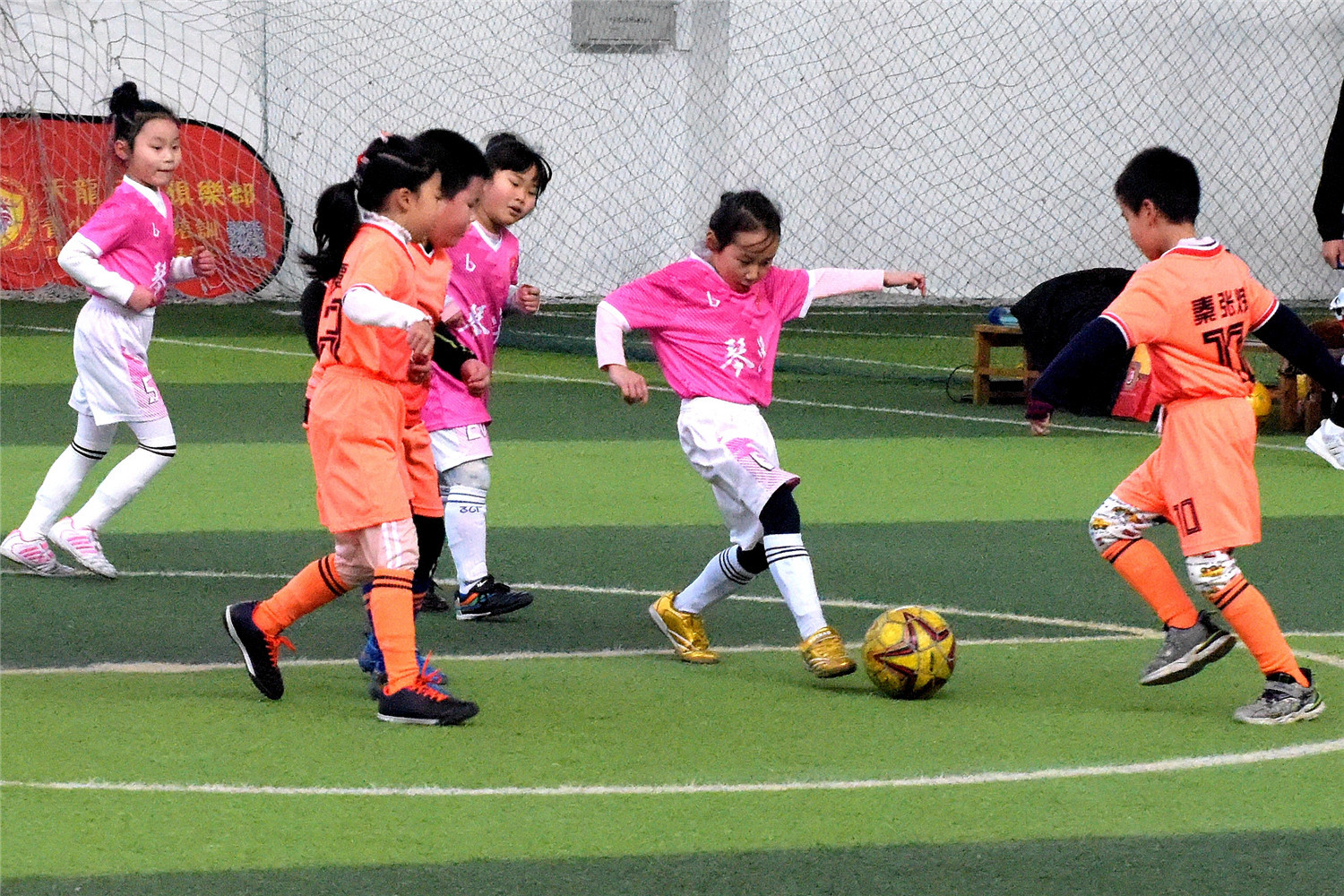 桂林翠竹小学足球赛,桂林市临桂区第一小学足球赛