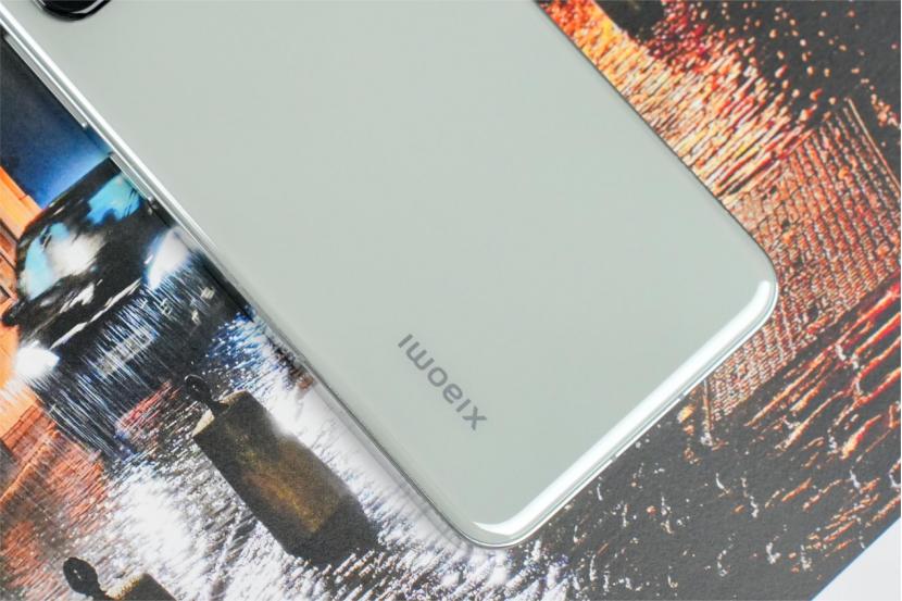 小米13外观使用体验,小米13外观细节展示