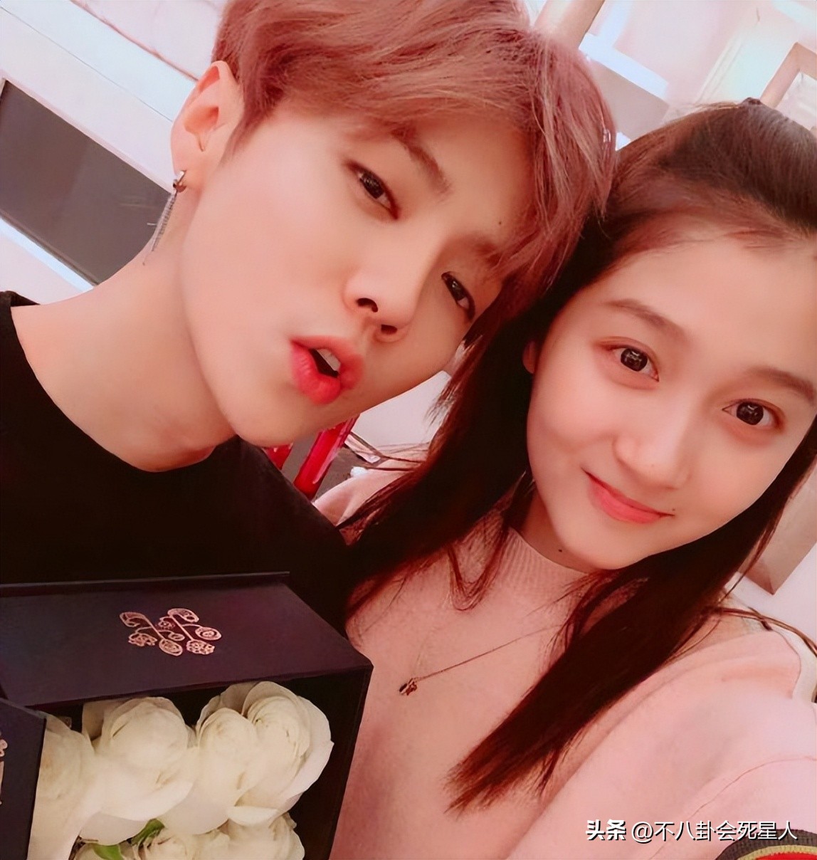 内娱再曝两男星隐婚生子,内娱爆料最新恋情