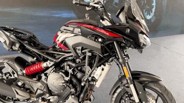 旅行摩托一般都没有大支撑架么,摩托车全铝车架和钢车架哪个好