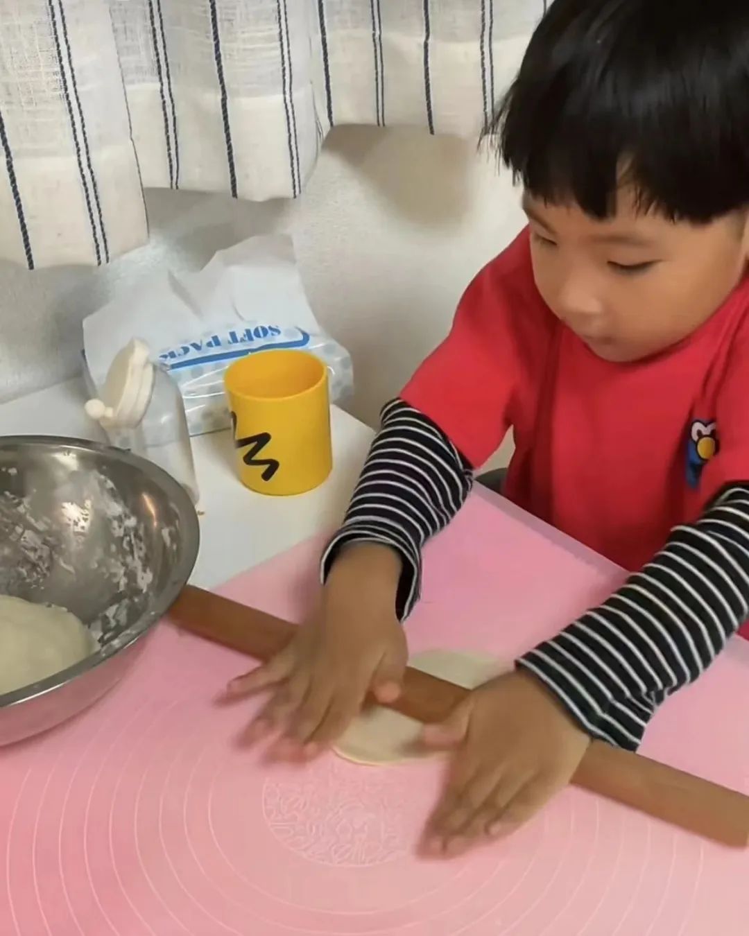 把孩子送进“整天都在玩”的日本幼儿园，这位中国妈妈重新认识“起跑线”