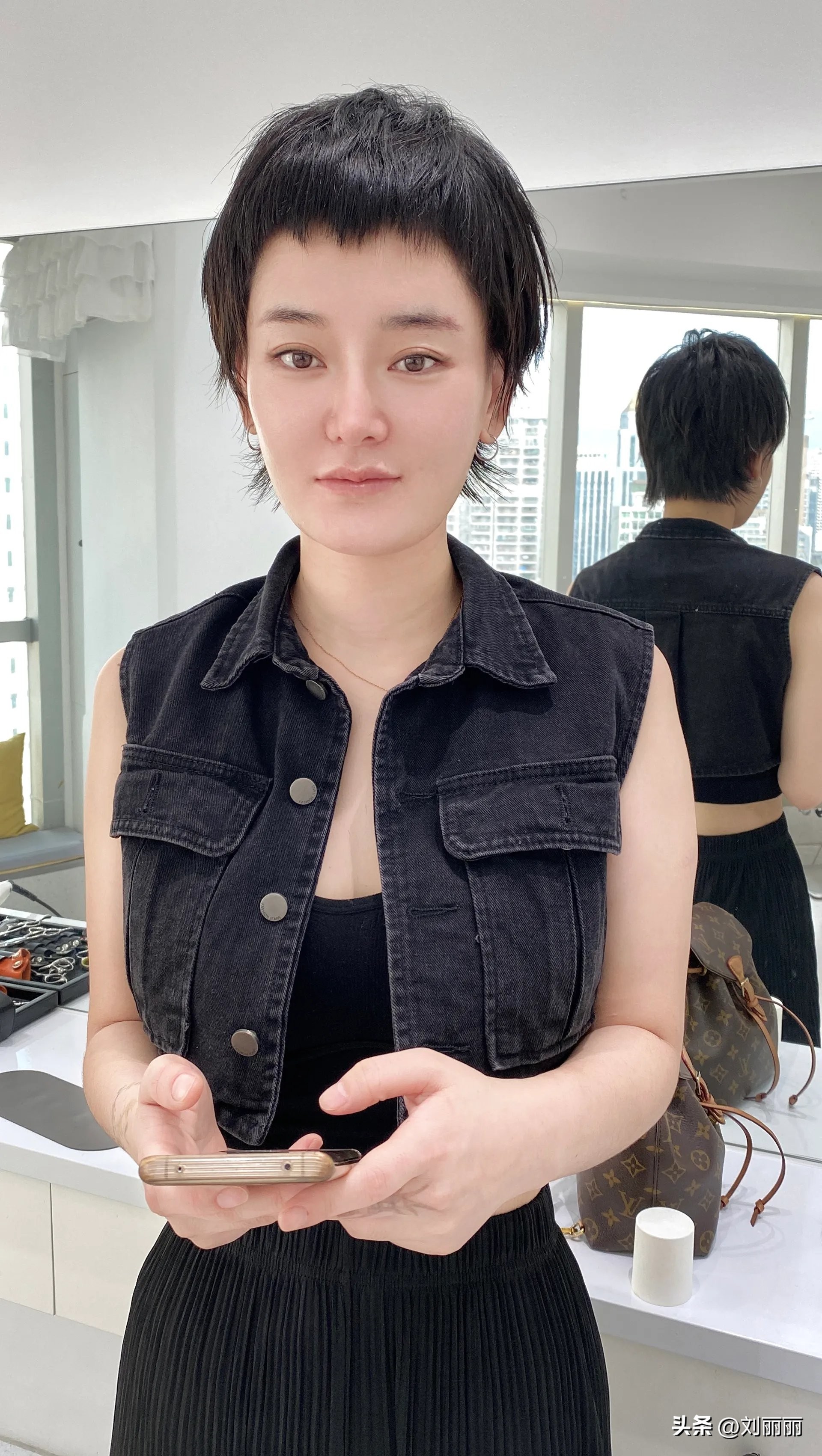 一边长一边短发型女2021流行发型,女生短碎发发型图片2020年流行