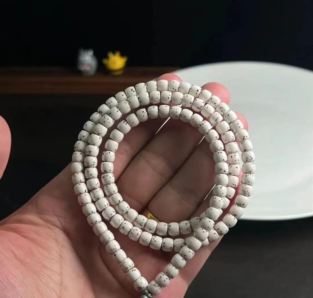 看什么看！“我”就是天下第一文玩，不服来辩！