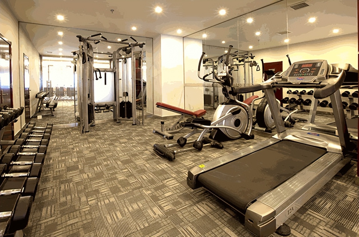 健身房加盟经营模式有哪些,健身房加盟有前景吗现在