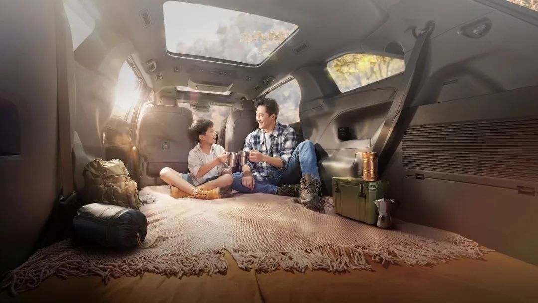 丰田塞纳音响轻烧改装全套丹拿,这听感直接封神