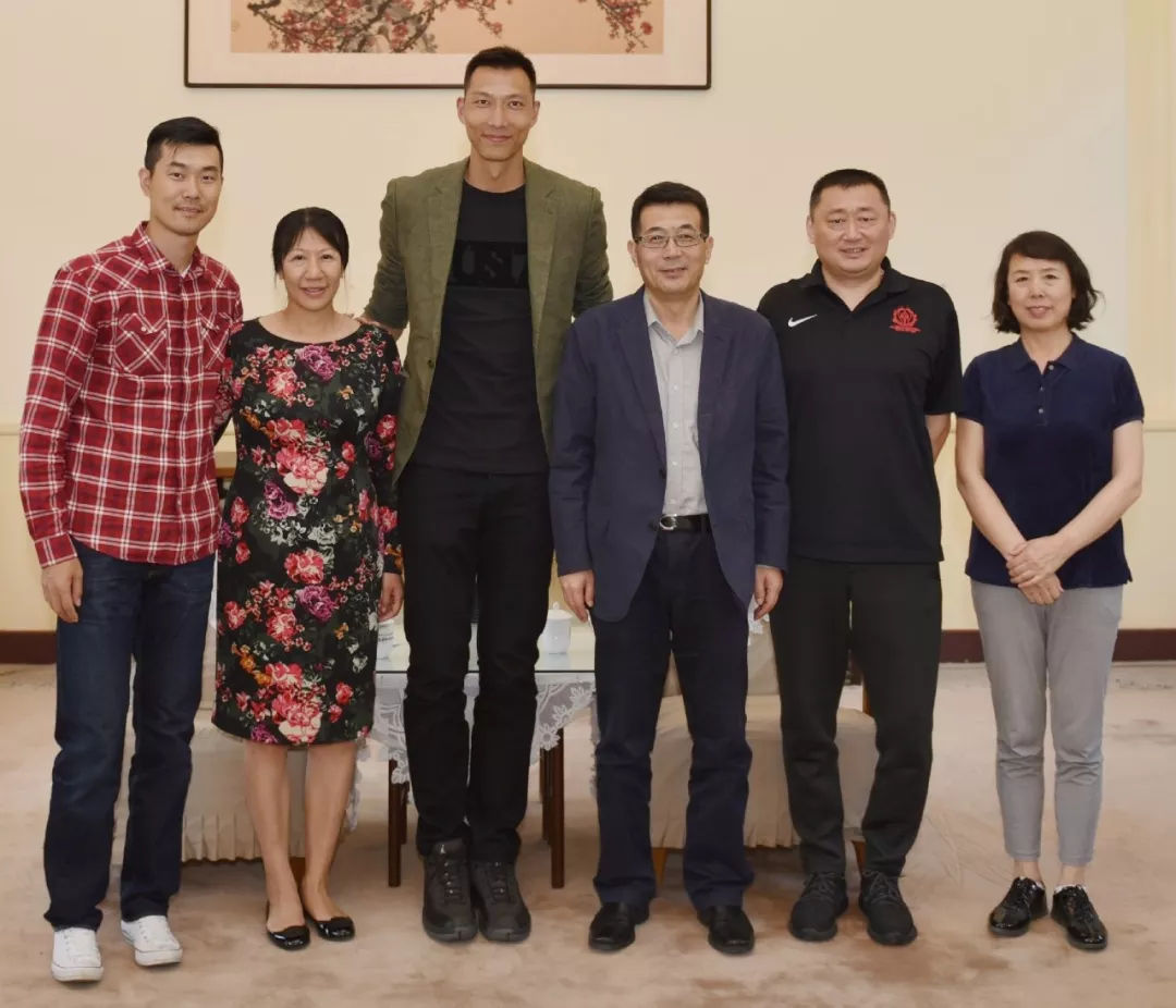 cba历史得分王第一名,六位nba球员谁在cba挣钱最多