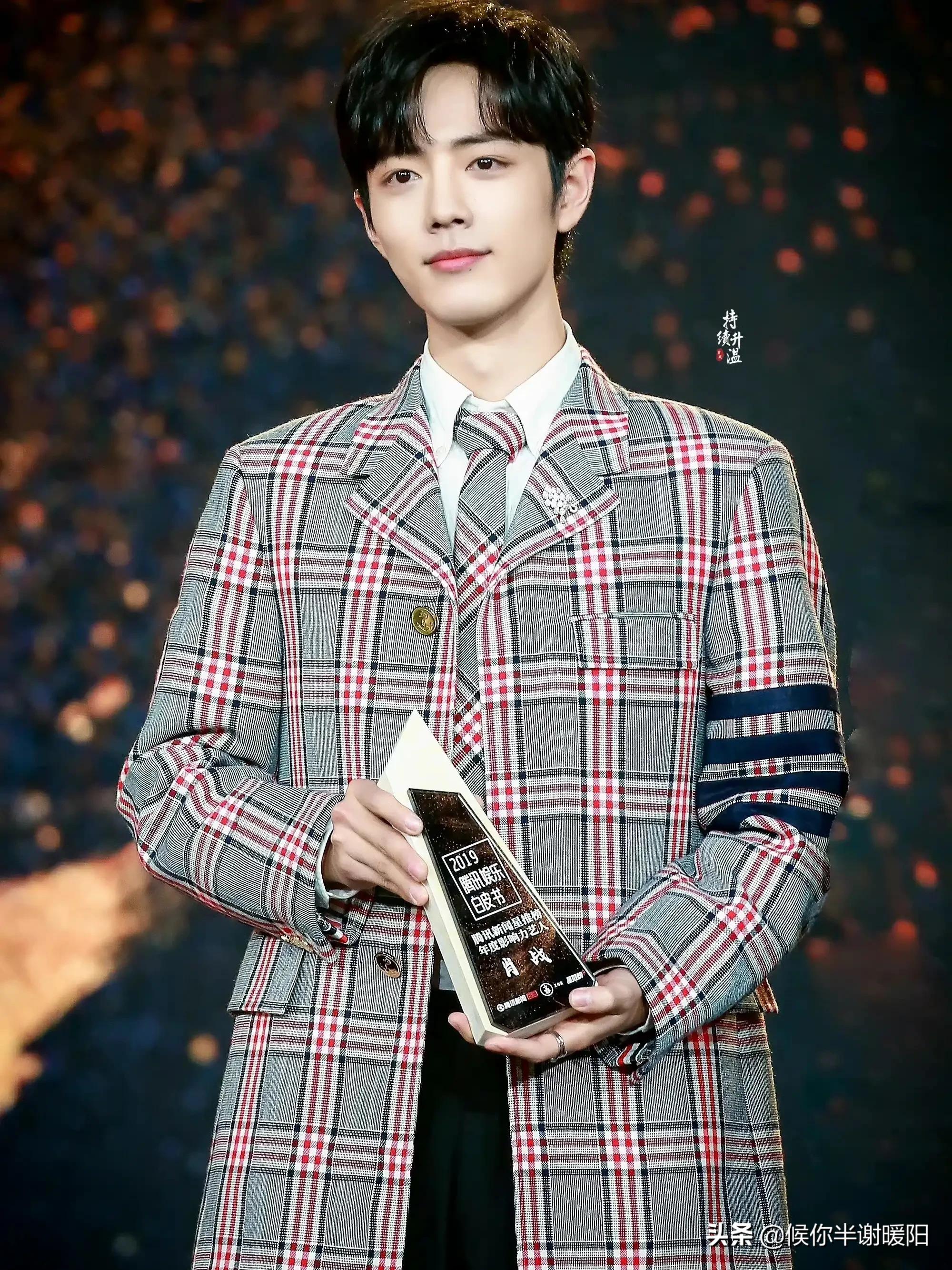 白敬亭王一博冬季穿搭,复古穿搭男士白敬亭