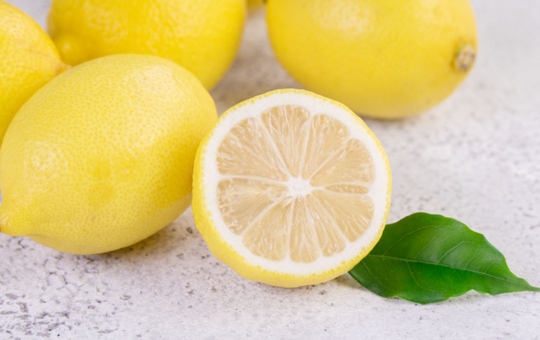 冰箱冰冻层有异味应怎么清除,冰箱里东西腐烂后的异味怎么清除