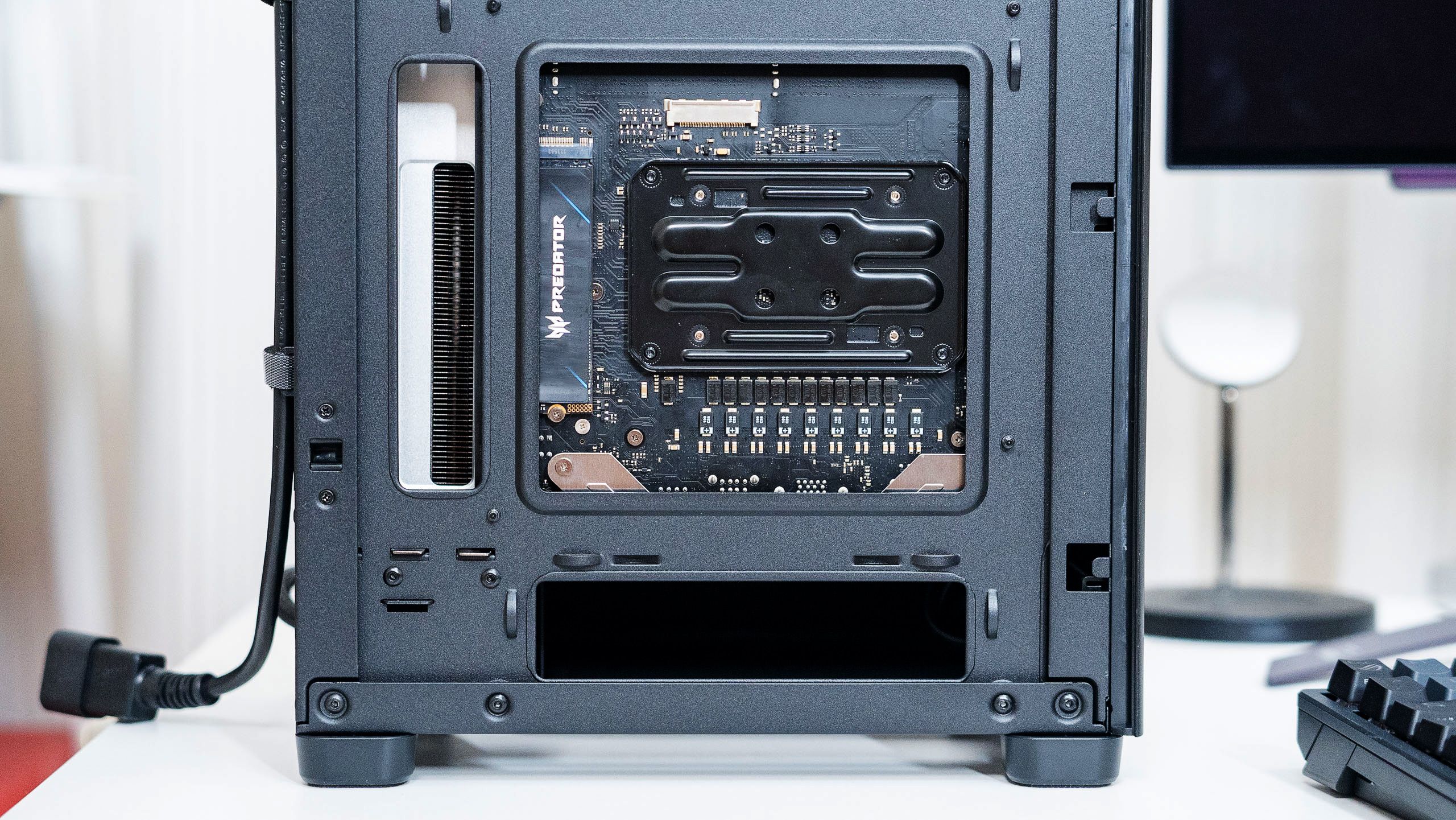 海盗船540机箱itx主板,海盗船itx小机箱拆解