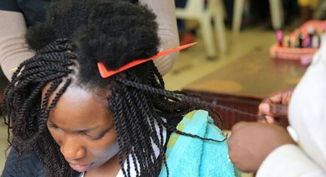 非洲人的辫子是怎么来的？网友：心中未解之谜终于解开了