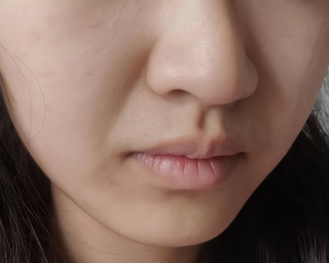 28岁抗氧化平价精华液推荐,好用性价比高的抗氧化精华