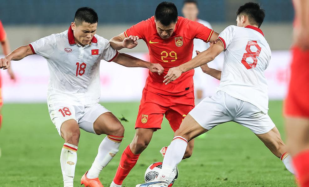 媒体谈越南足球崛起的启示,忠言逆耳听