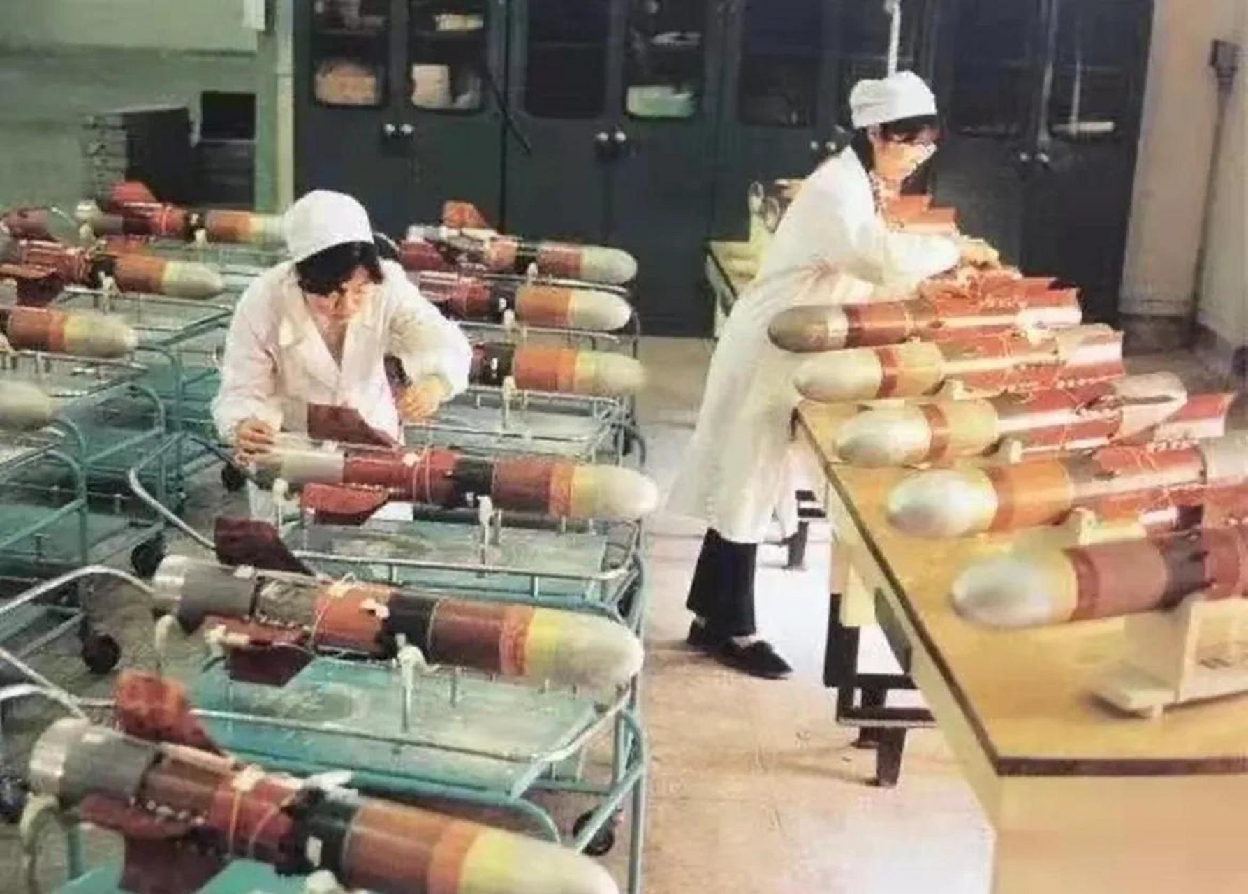 法国在打什么算盘？免费送我国一艘航母，为何被我国果断拒绝