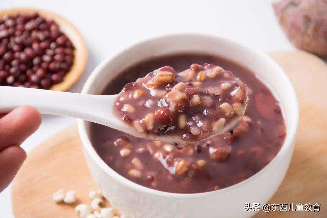 一篇文章讲清楚文言文的“背诵”问题「周末大语文」