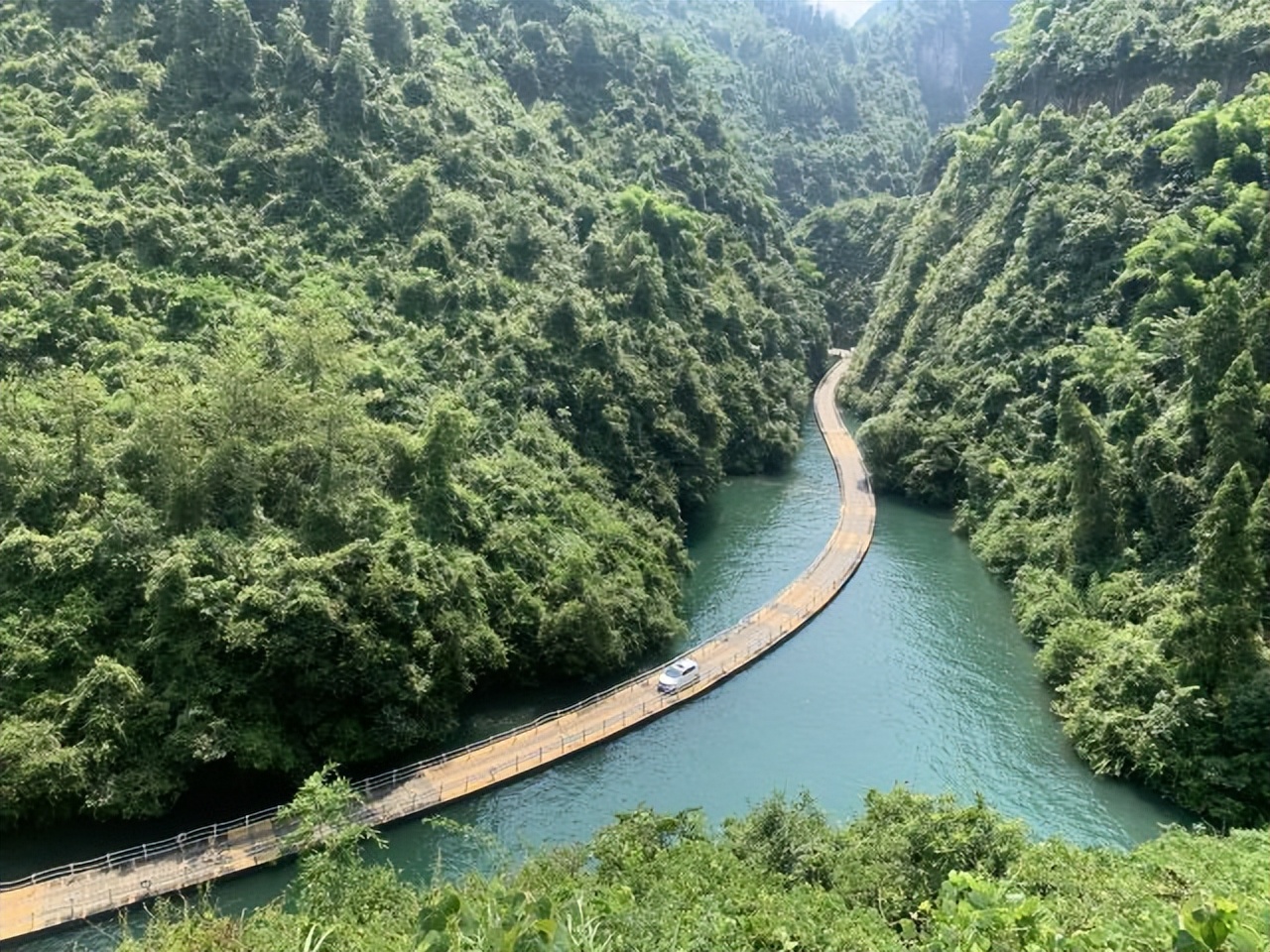 西安到恩施自驾沿途哪些旅游景点,恩施哪个景点不用爬山的路线好走