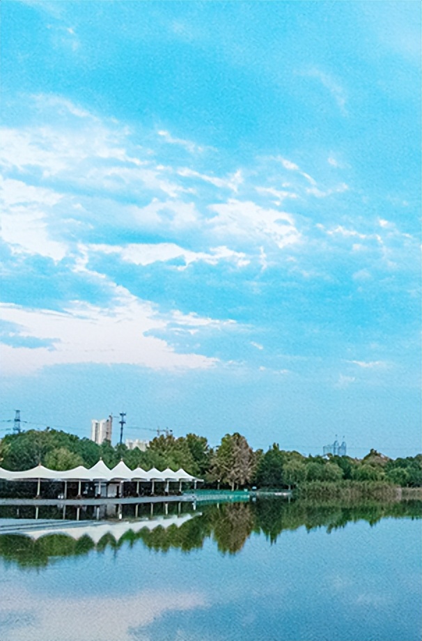 成长是一种美丽的痛作文12篇,成长的滋味优秀作文三篇