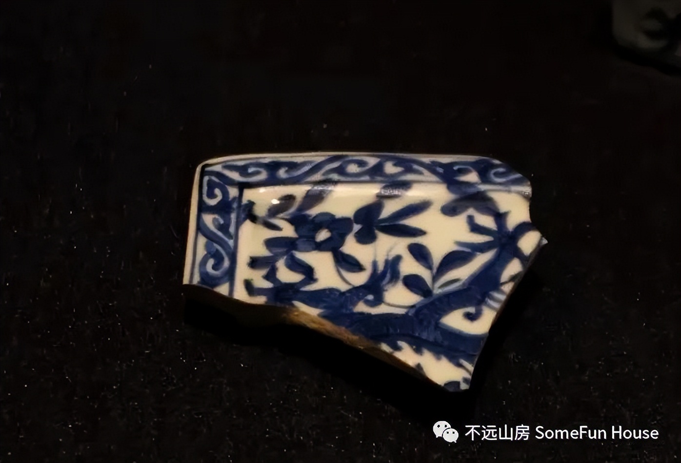 万历晚期青花瓷器特点,万历朝有没有无款官窑瓷器