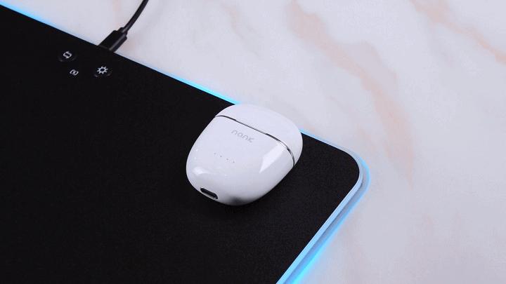 雷柏v1游戏鼠标好用吗,雷柏v20s用什么鼠标垫