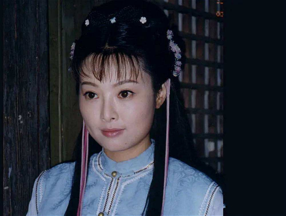 袁立红毯事件完整视频,袁立红毯事件完整版