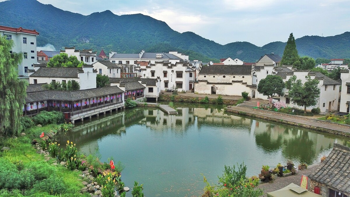 郭进拴神奇的土地,郭进拴作品大全