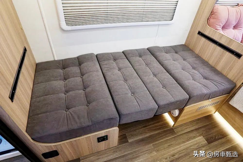 豪华型干湿分离房车,爱旅490拖挂房车价格