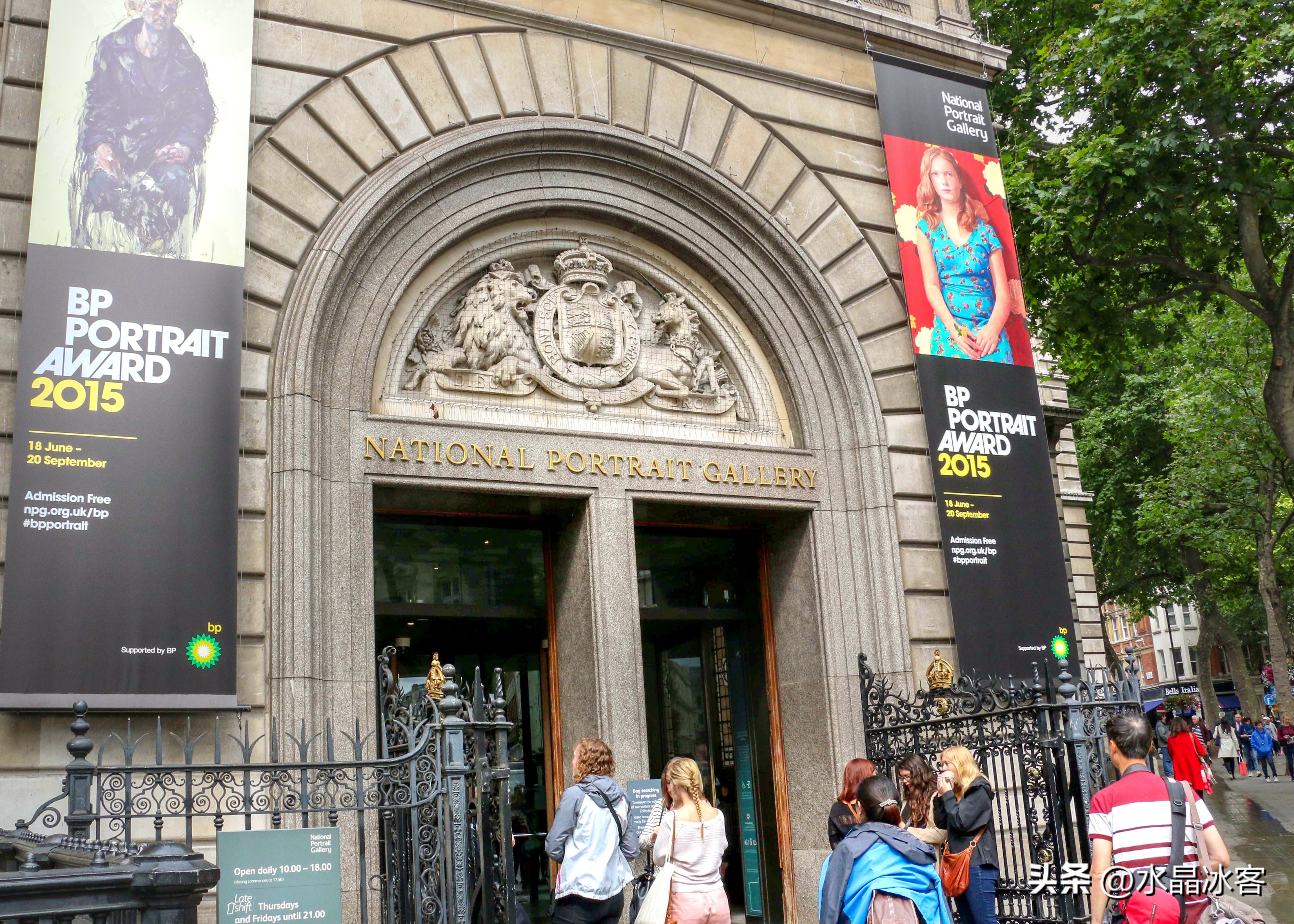 英国伦敦塔桥,英国行购物