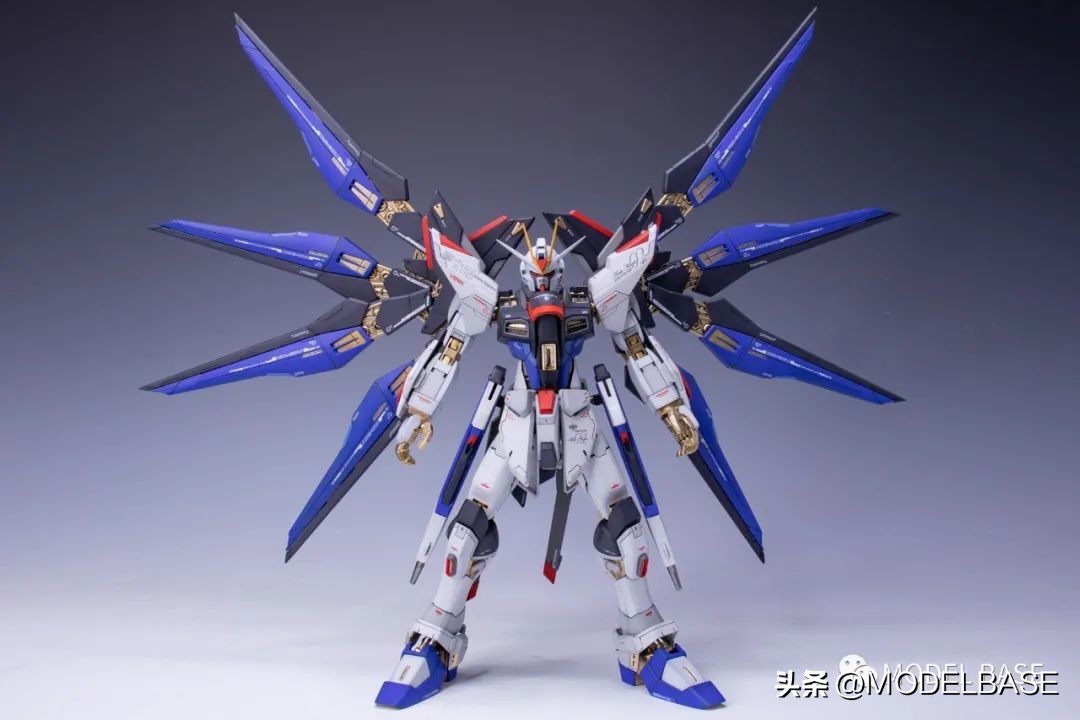 万代mg巴巴托斯喷涂场景重现,万代mgex强袭自由板件