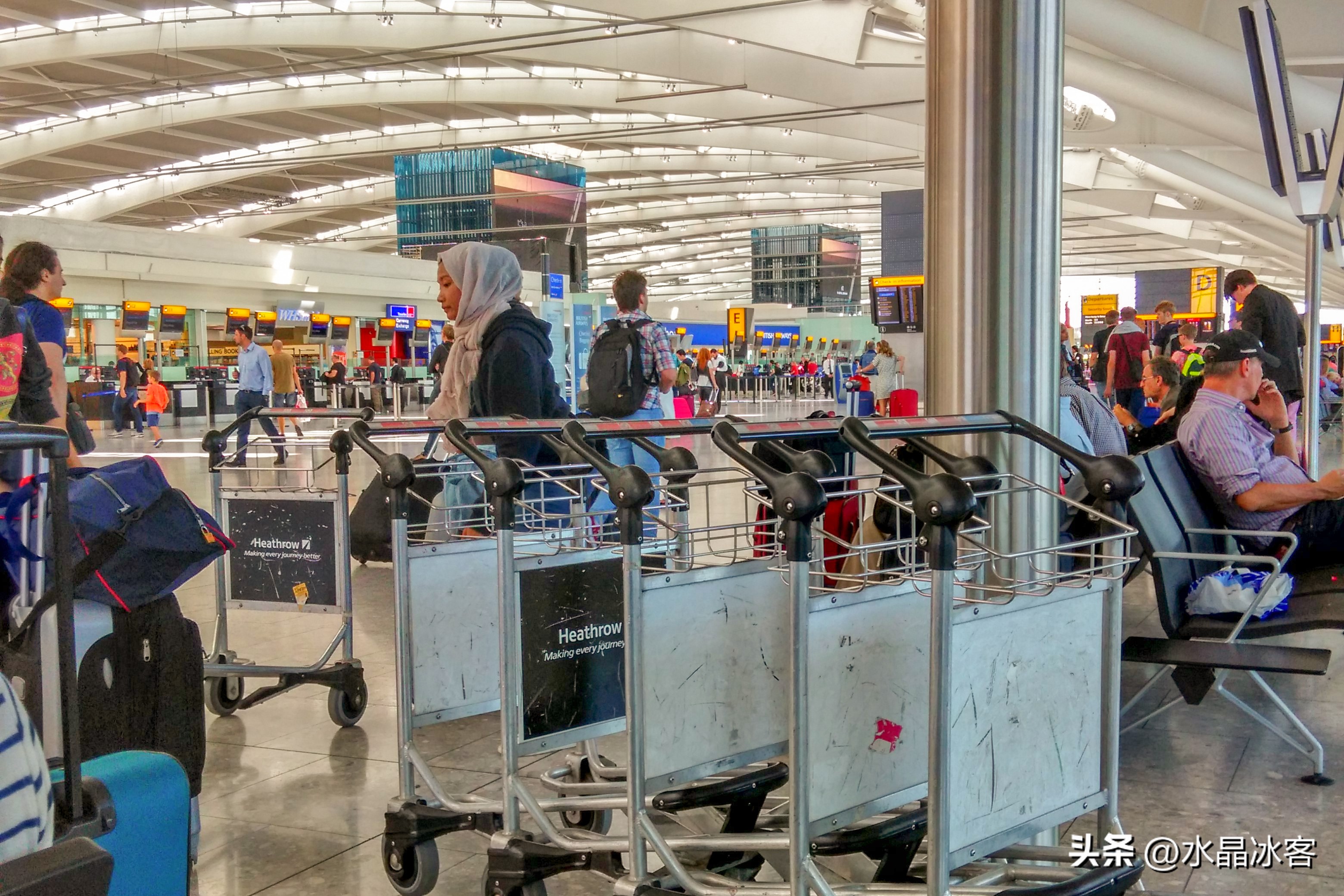 英国伦敦塔桥,英国行购物