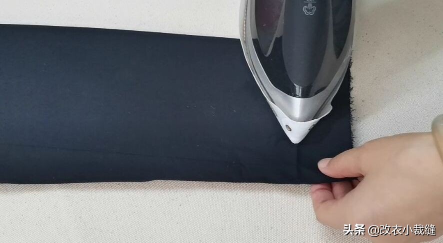 外套袖子长了怎么改短大袖口,西装袖口有暗扣怎么改短袖子