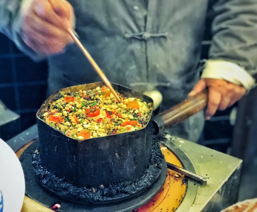 这个生活很慢,美食“泛滥”的小城藏不住了