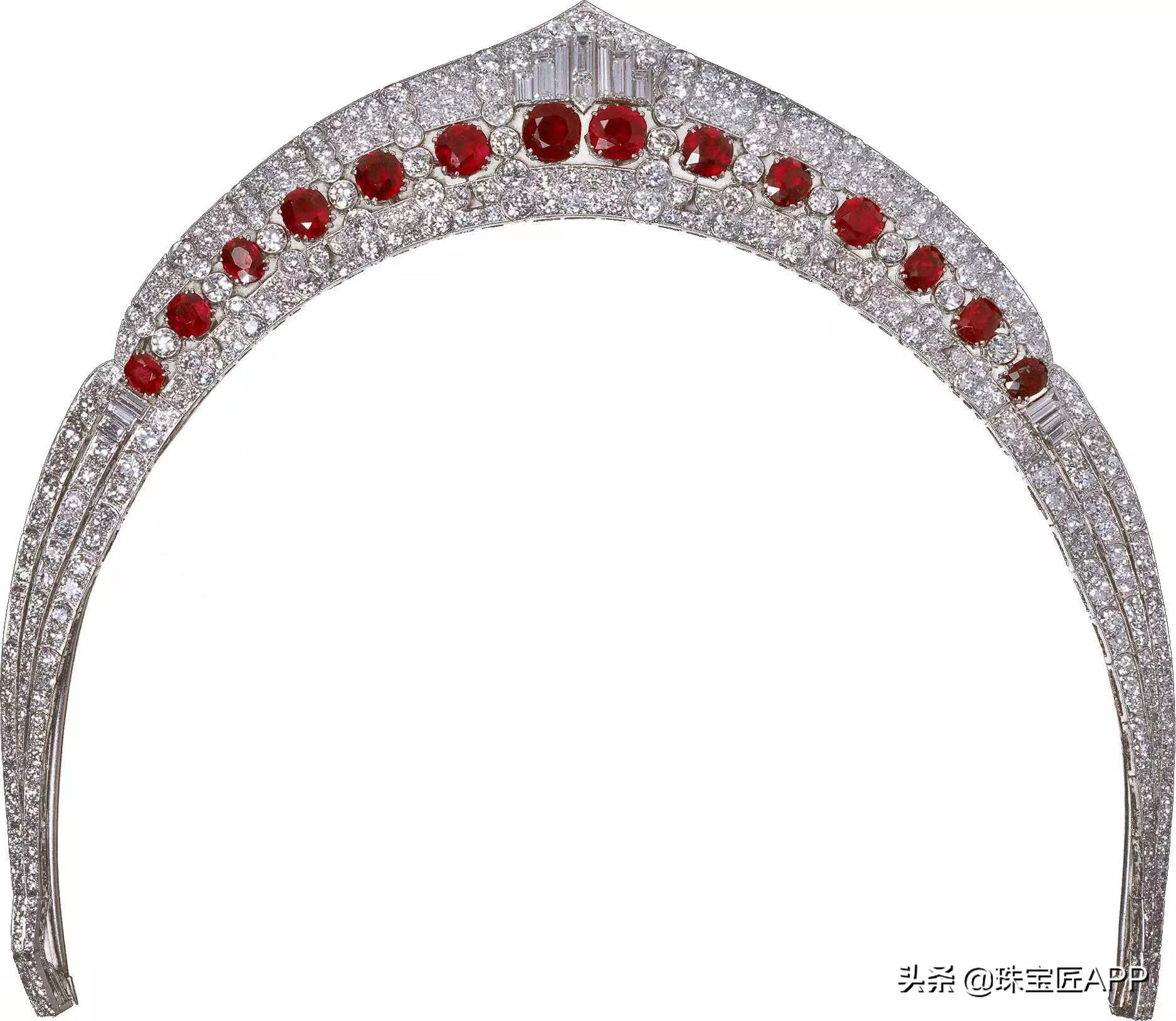 欧洲皇室珠宝冠冕,拿破仑帽300年