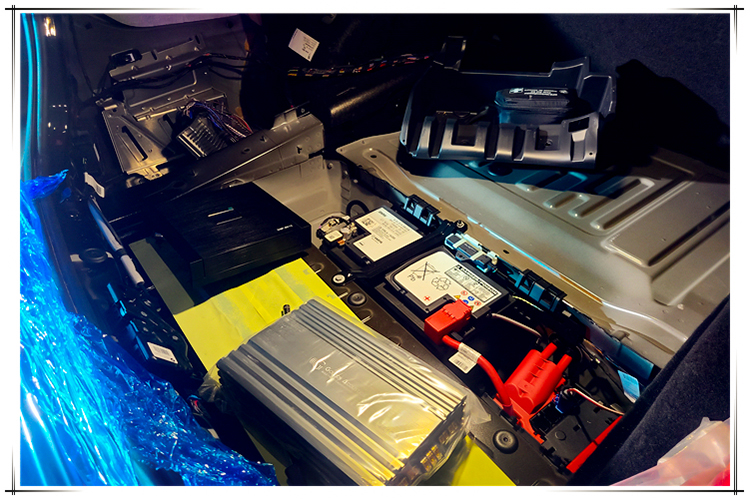 音悦汽车音响改装,宝马740音响改装案例