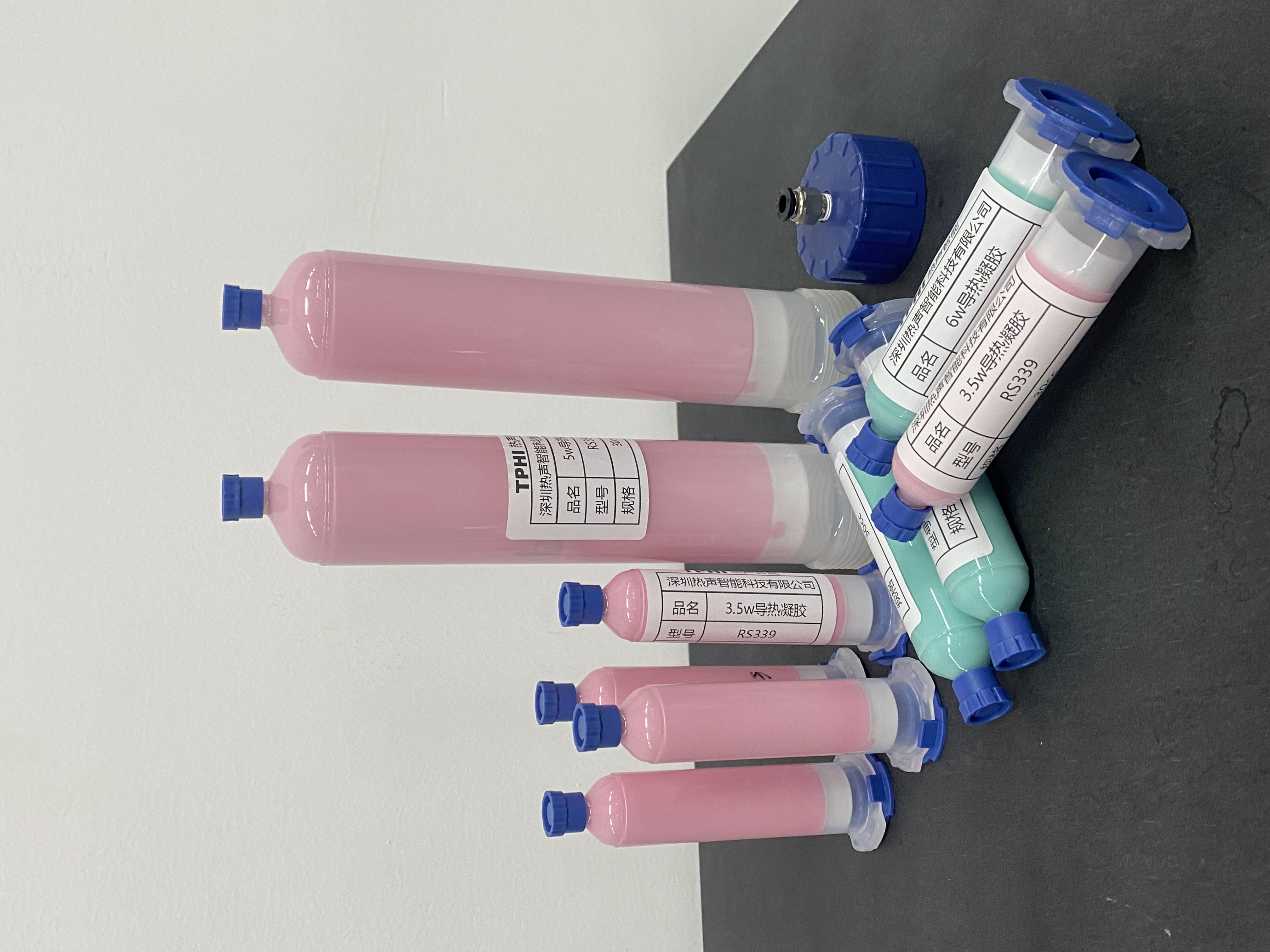 板卡散热,硅脂溢出在主板上