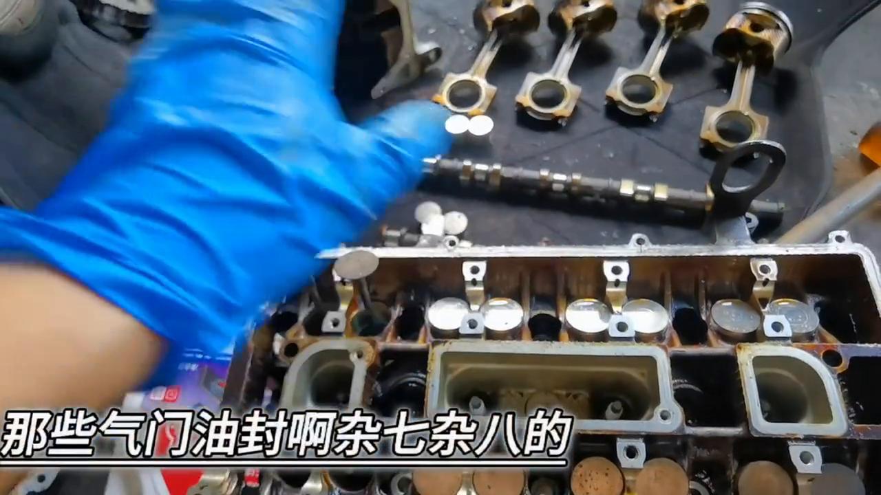 马六换气门油封活塞环视频,马六烧机油是哪个油封漏油