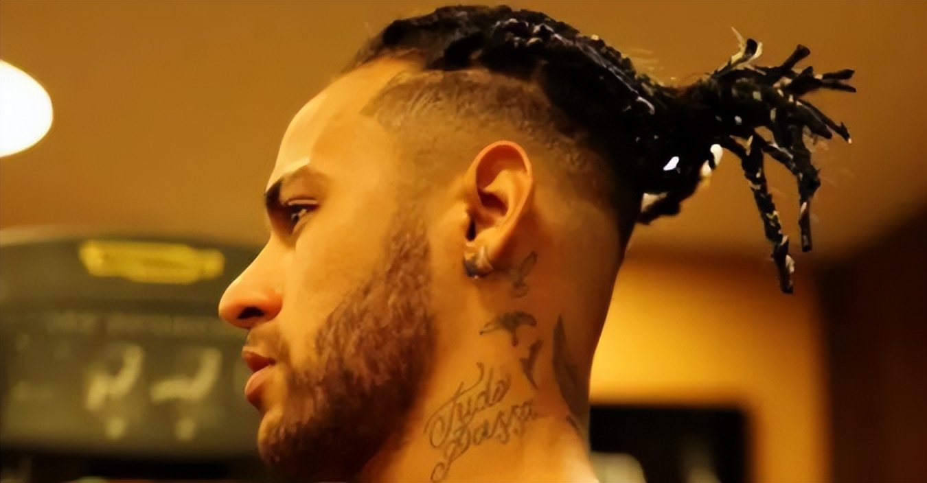 内马尔被足球耽误的电竞选手,内马尔被足球耽误的时尚