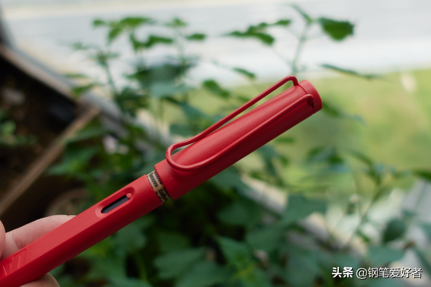 lamy凌美钢笔太空联名,lamy凌美钢笔草莓红