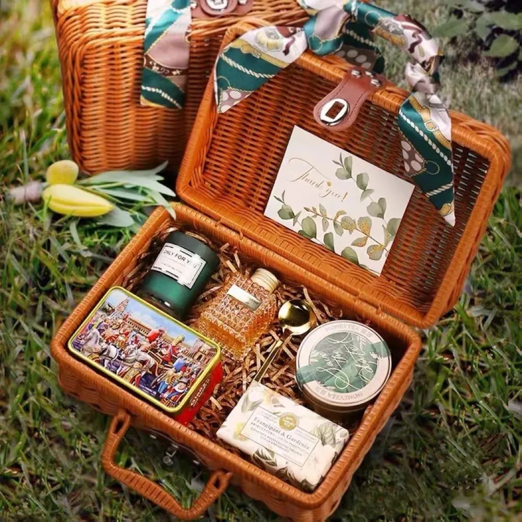 员工伴手礼定制,新员工入职伴手礼推荐