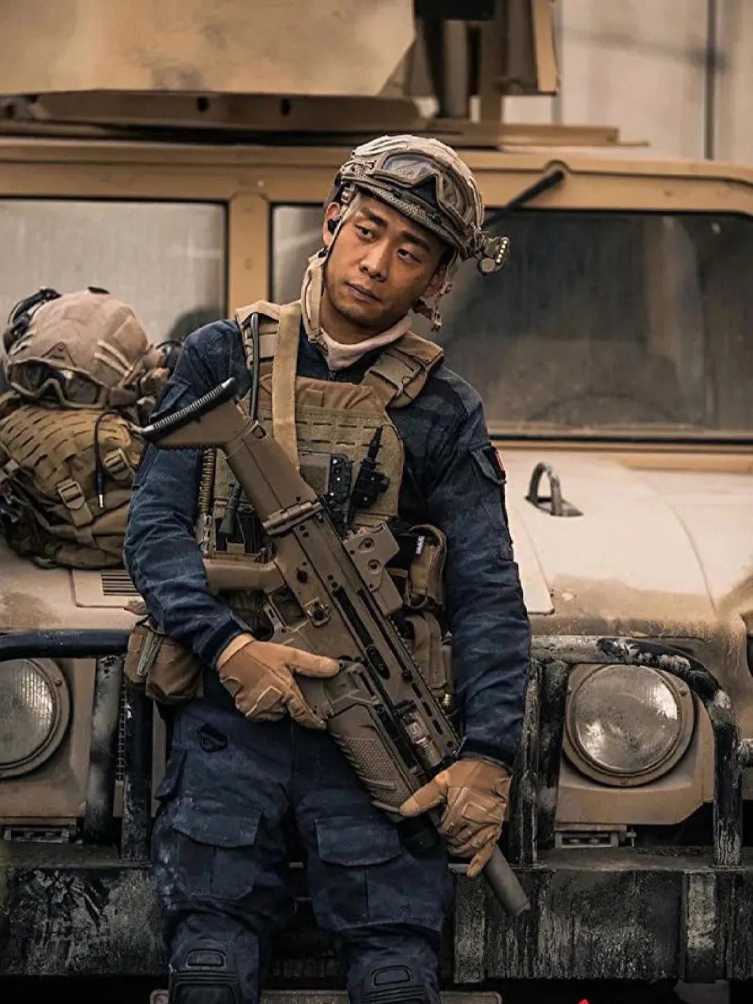 红海行动张译王彦霖黄景瑜,红海行动张译黄景瑜专访视频