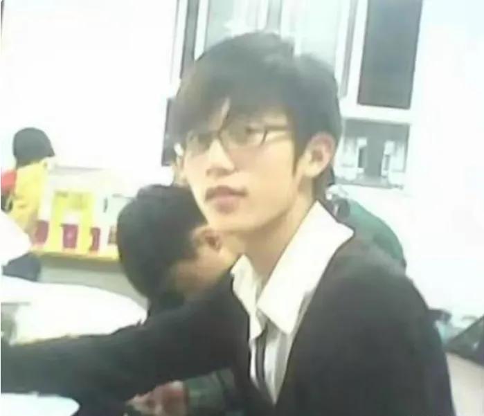 河南新乡大学生掏鸟窝被判了十年,河南少年掏鸟窝判十年后续